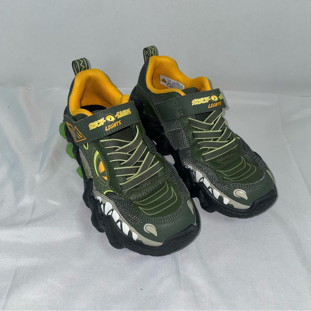 Skechers Skech-O-Saurus Lights Boys Green Dinosaur Sneakers  Size 2.5 NO LIGHTS‎